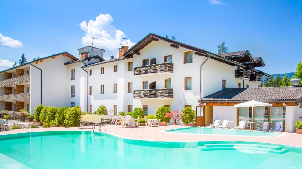 Villa Margherita Tenna Eksteriør bilde