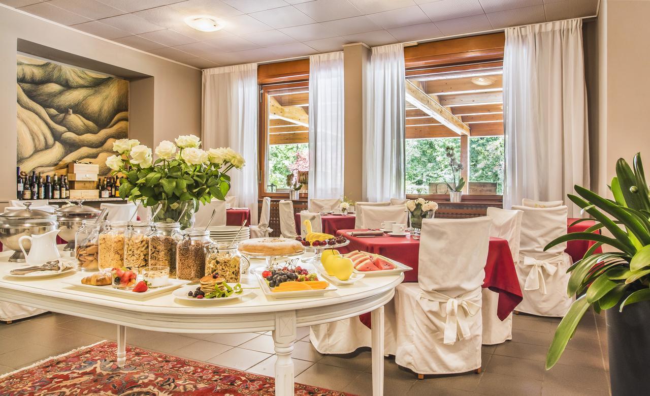 Villa Margherita Tenna Eksteriør bilde